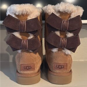 UGG Chestnut Boots with Bow Details
